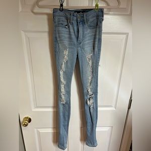 Women’s Hollister jeans size 00R 23W 30L